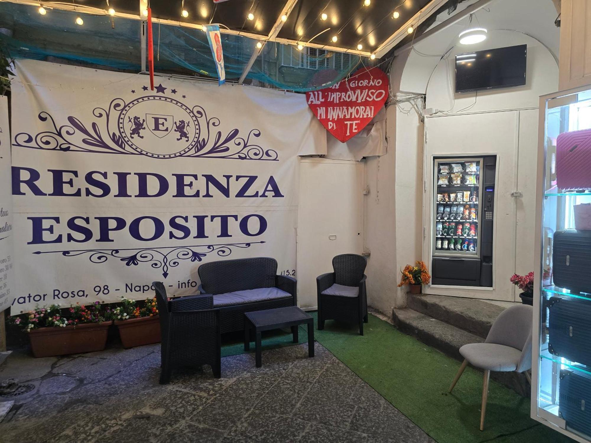 Отель Residenza Esposito Неаполь Экстерьер фото